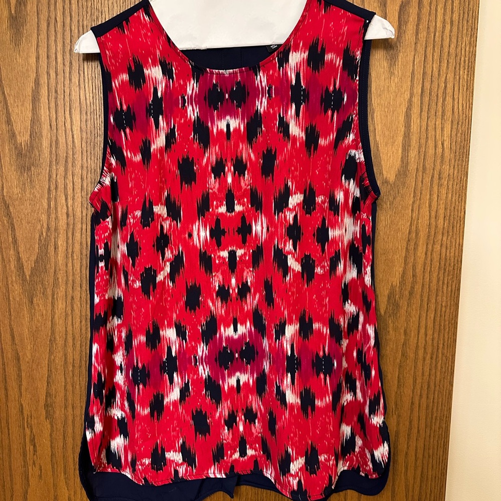 Willi Smith Red and Navy Patterned Blouse